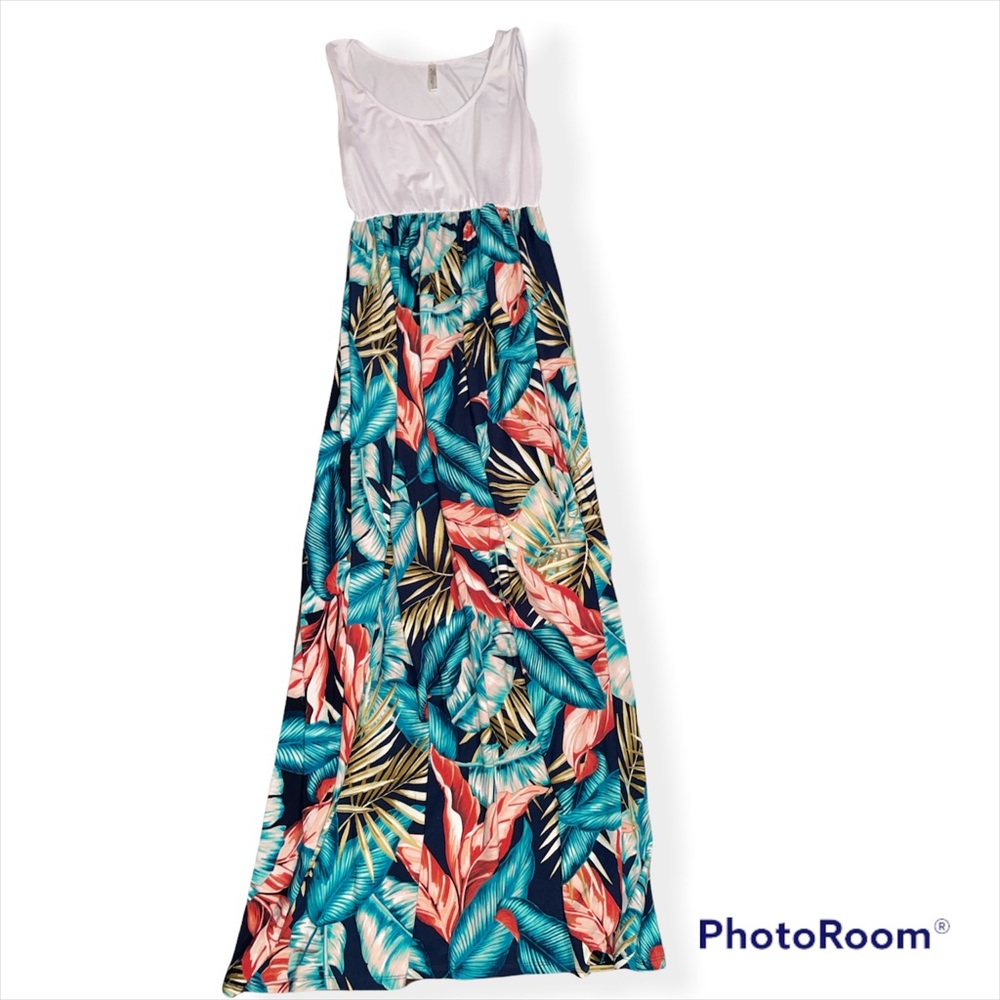 Mother Bee Maternity Maxi Dress